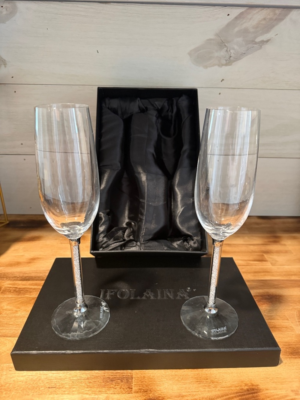IFOLAINA Champagne Glasses Set of 2 Flutes Lead Free 8 oz w Clear - Picture 2 of 7